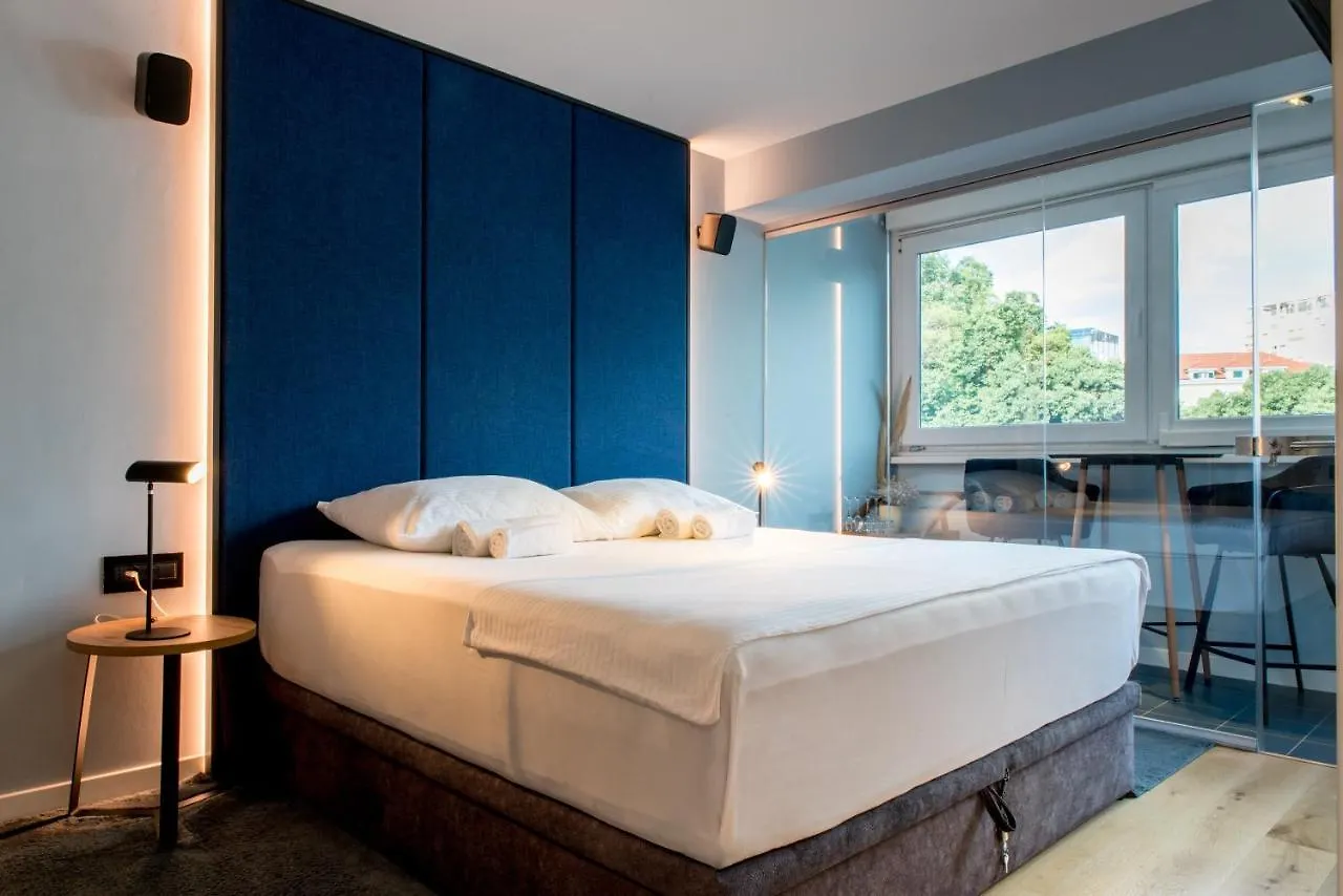 Bcadria Brilliant Apartment Split 0*,